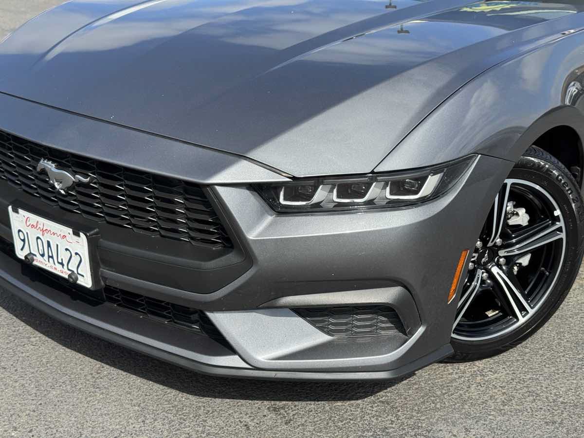 Used 2024 Ford Mustang Premium RWD image 3