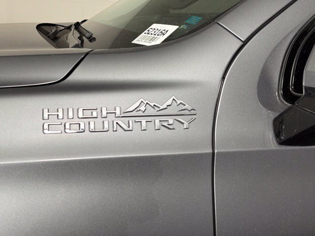 Used 2021 Chevrolet Tahoe High Country AWD/4WD image 11