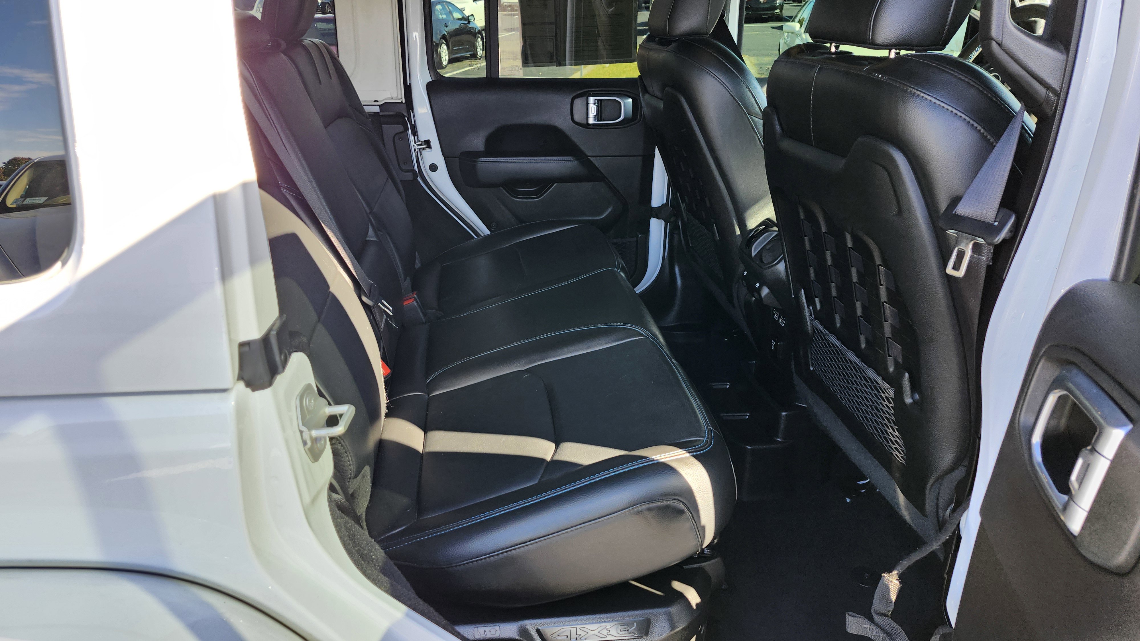 Used 2023 Jeep Wrangler Unlimited Rubicon 4xe w/ Cold Weather Group image 14