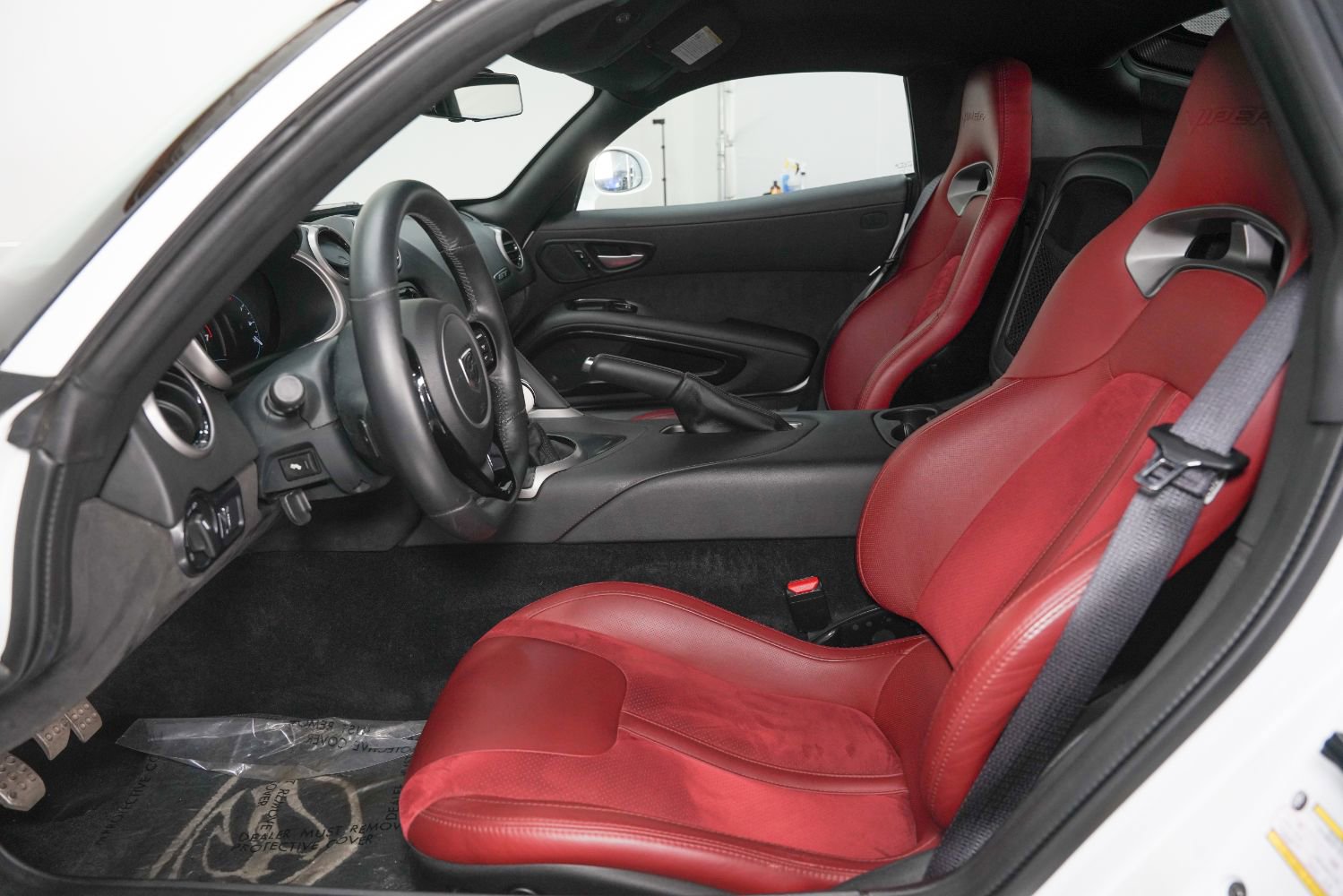 Used 2016 Dodge Viper w/ Quick Order Package 22J GT image 36