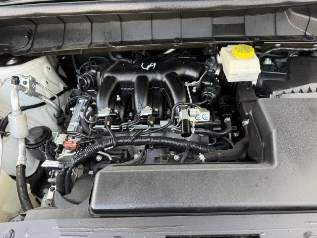 Used 2024 Nissan Pathfinder S w/ Cargo Package FWD image 31