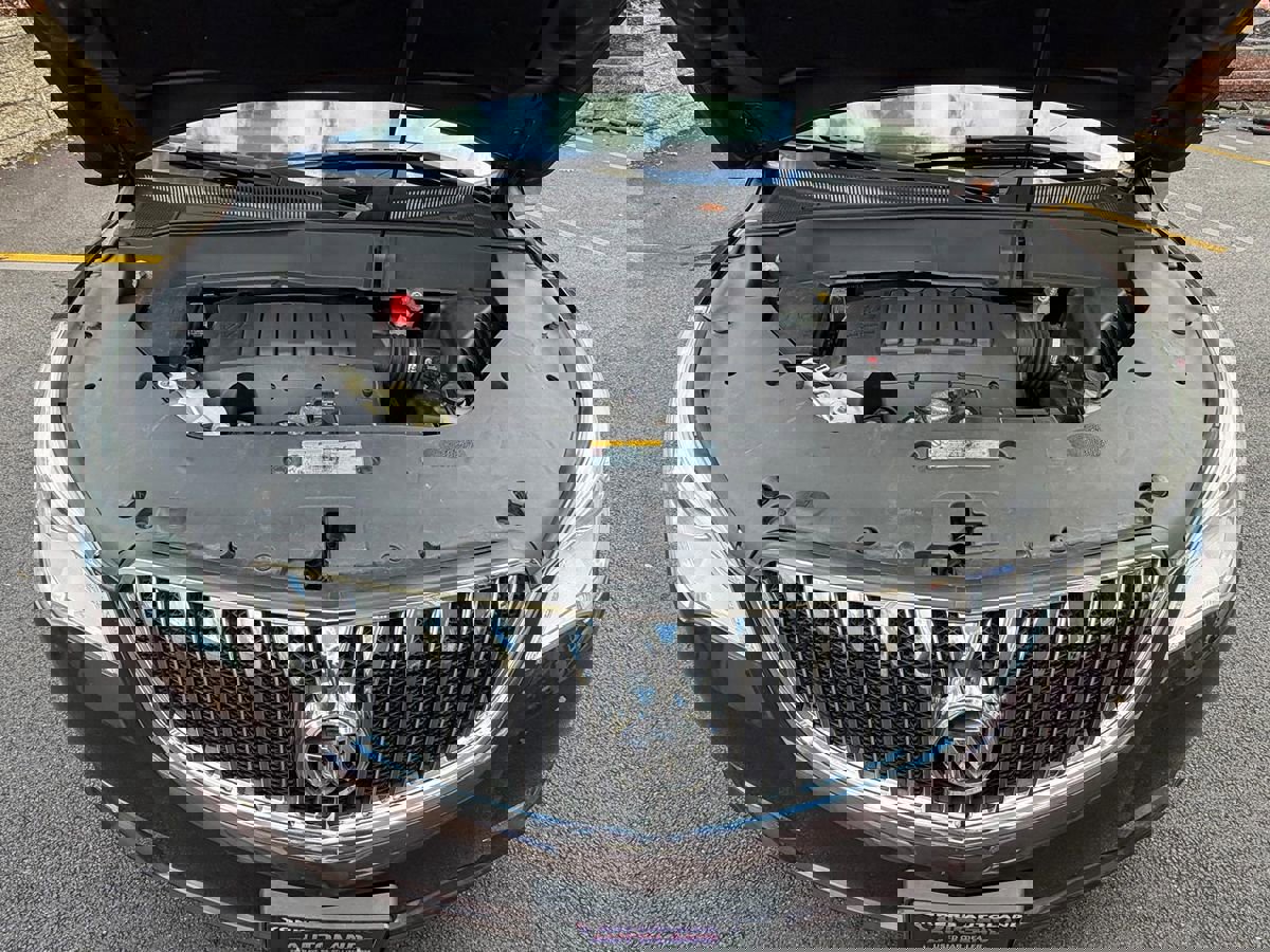 Used 2017 Buick Enclave Leather image 17