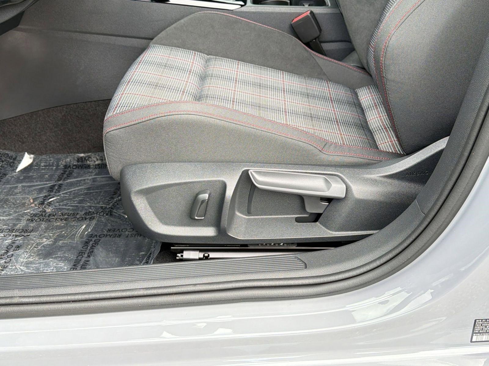 New 2026 Volkswagen Golf S image 13