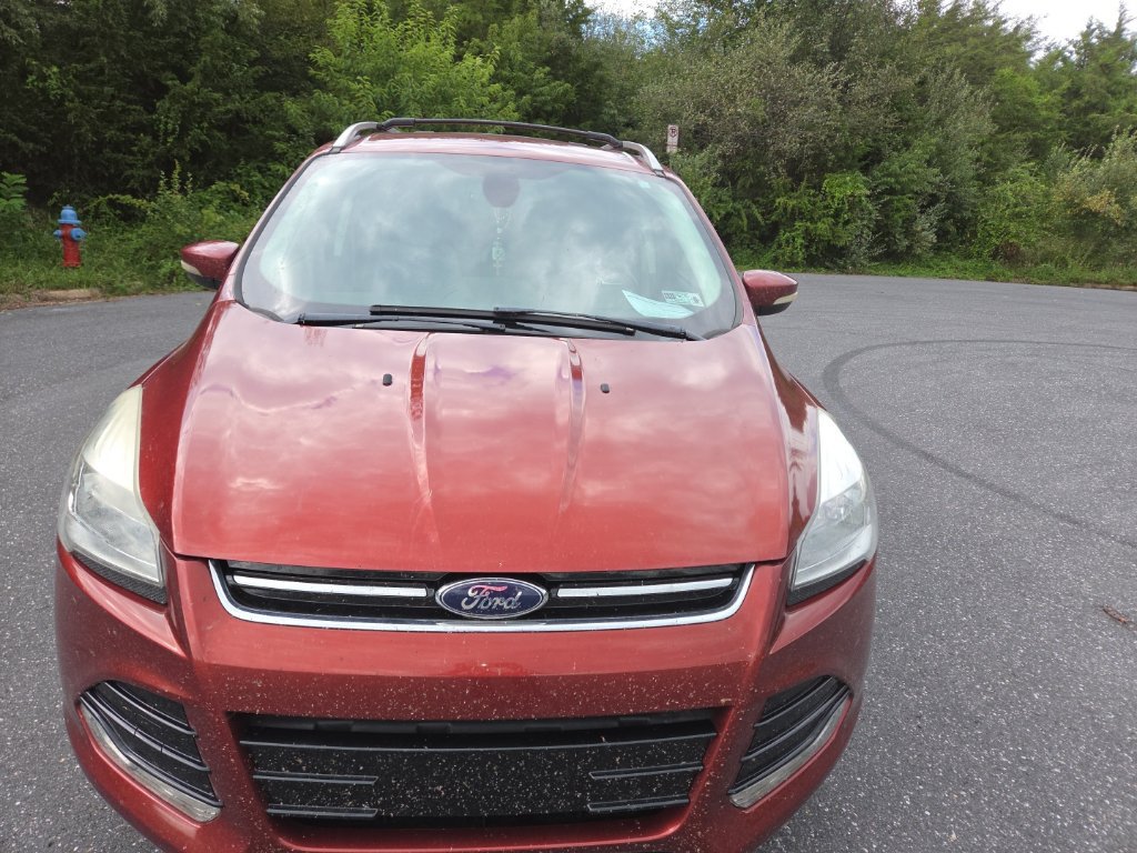 Used 2016 Ford Escape Titanium AWD/4WD image 2
