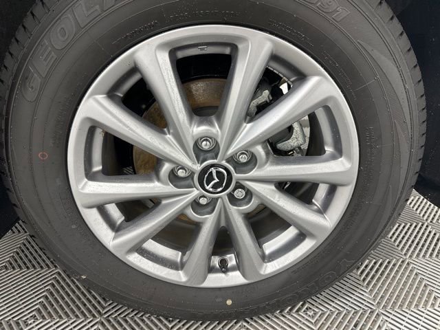 Used 2025 MAZDA CX-5 AWD 2.5 S w/ Preferred Package image 8