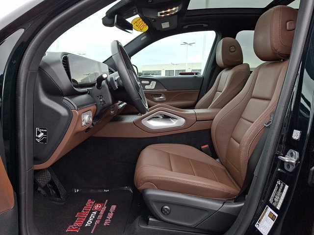 Used 2024 Mercedes-Benz GLE 350 4MATIC w/ Driver Assistance Package image 13