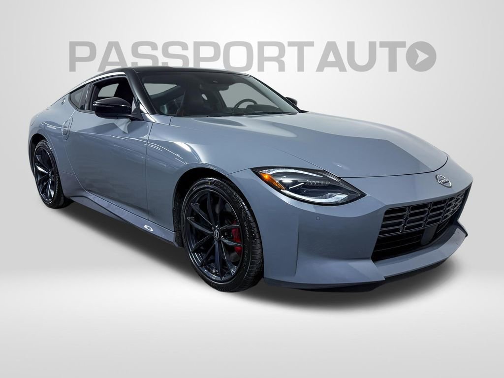 Certified 2024 Nissan Z Performance w/ Floor Mat Package image 3