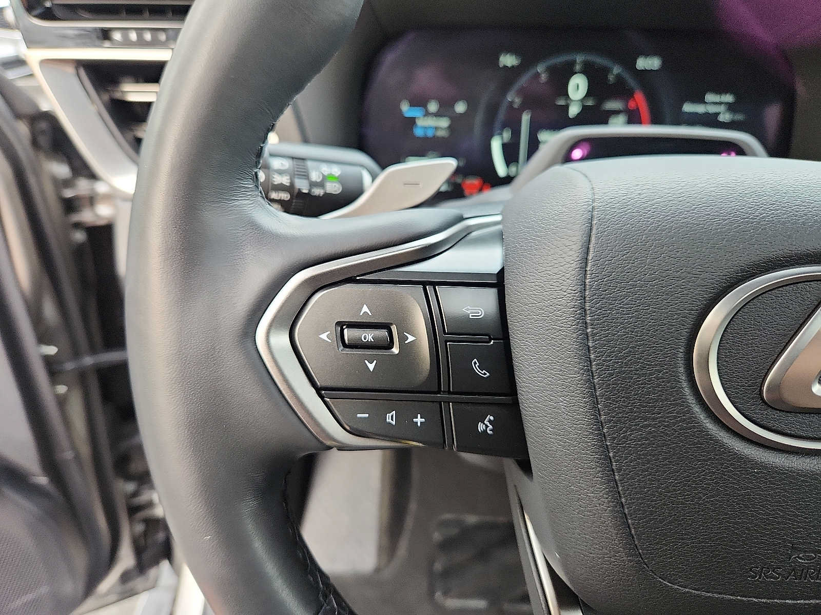 Used 2024 Lexus GX 550 w/ Accessory Package (Z1) AWD/4WD image 20