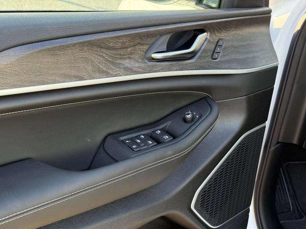 New 2026 Jeep Grand Cherokee Limited AWD/4WD image 33