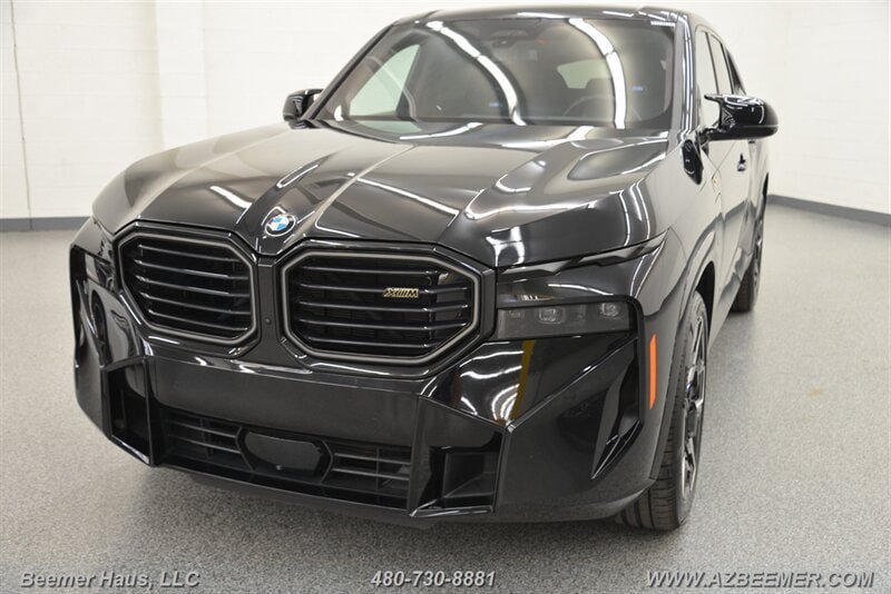 Used 2023 BMW XM w/ M Driver's Package AWD/4WD image 1