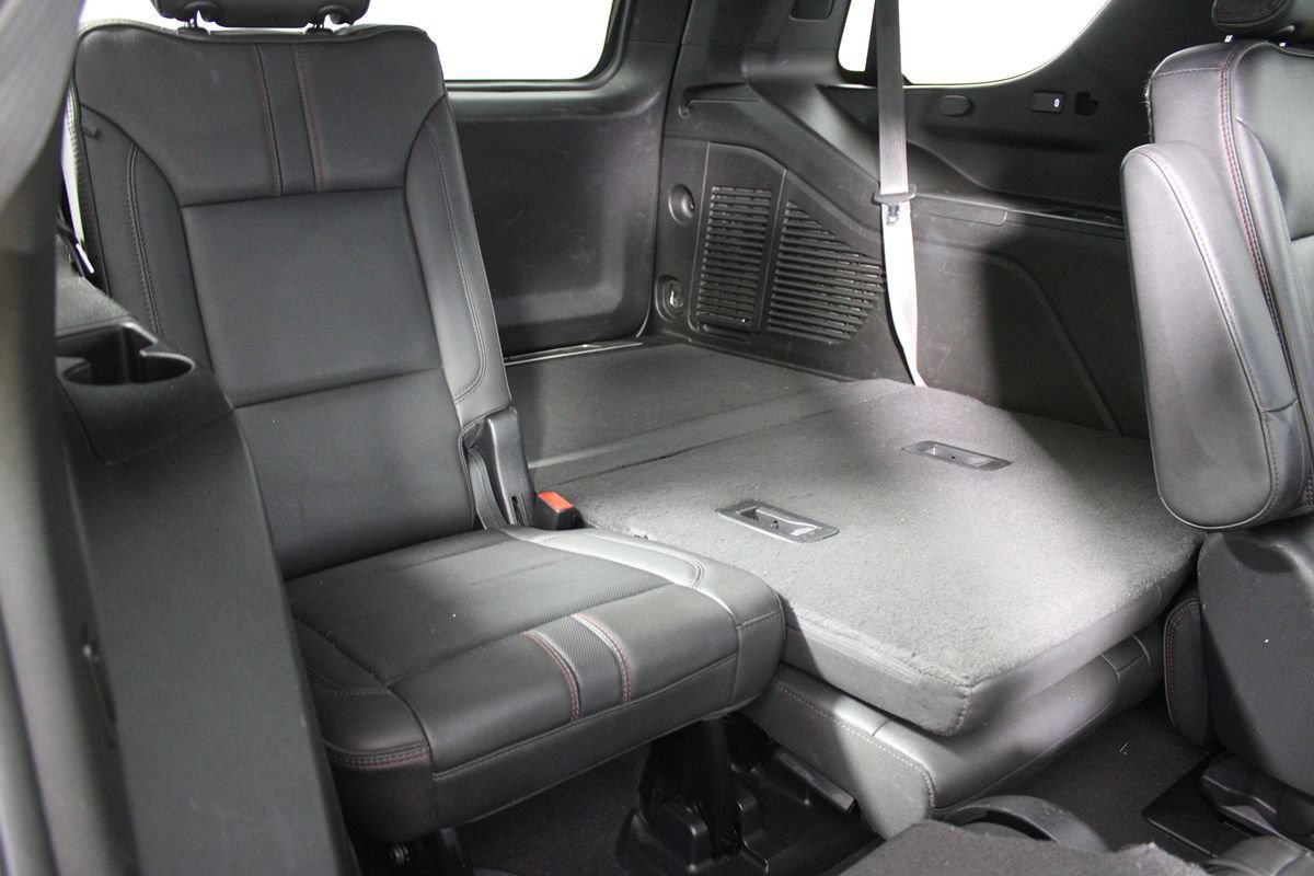 Used 2022 Chevrolet Tahoe RST w/ Luxury Package AWD/4WD image 25