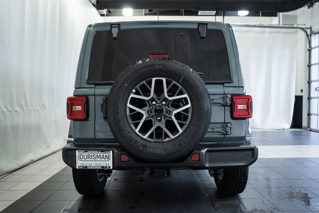 New 2026 Jeep Wrangler Unlimited Sahara AWD/4WD image 5