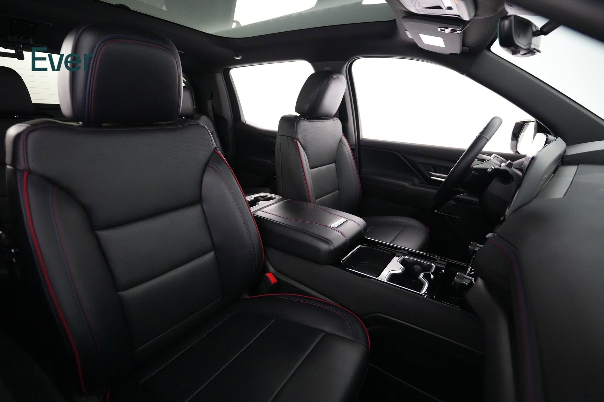 Used 2024 Chevrolet Silverado EV RST image 17