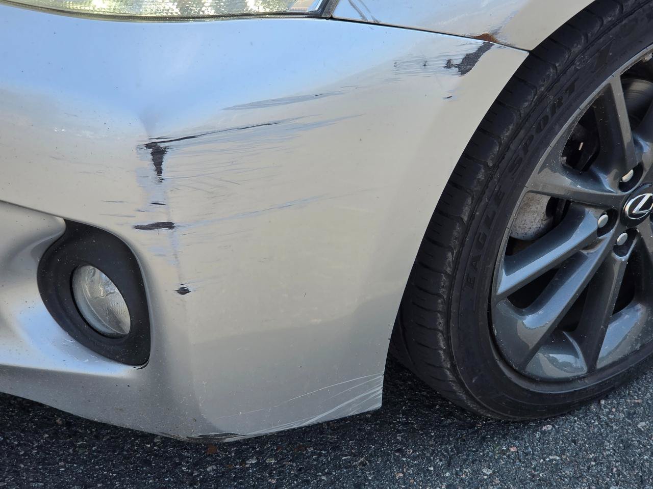 Used 2013 Lexus CT 200h w/ F Sport Pkg w/Nuluxe Trim FWD image 28
