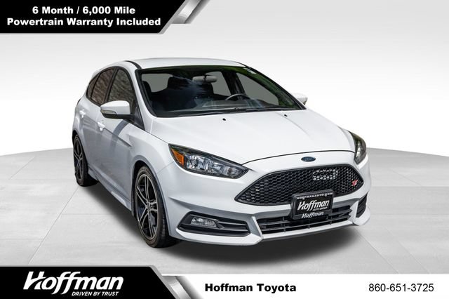 Used 2018 Ford Focus ST FWD image 1