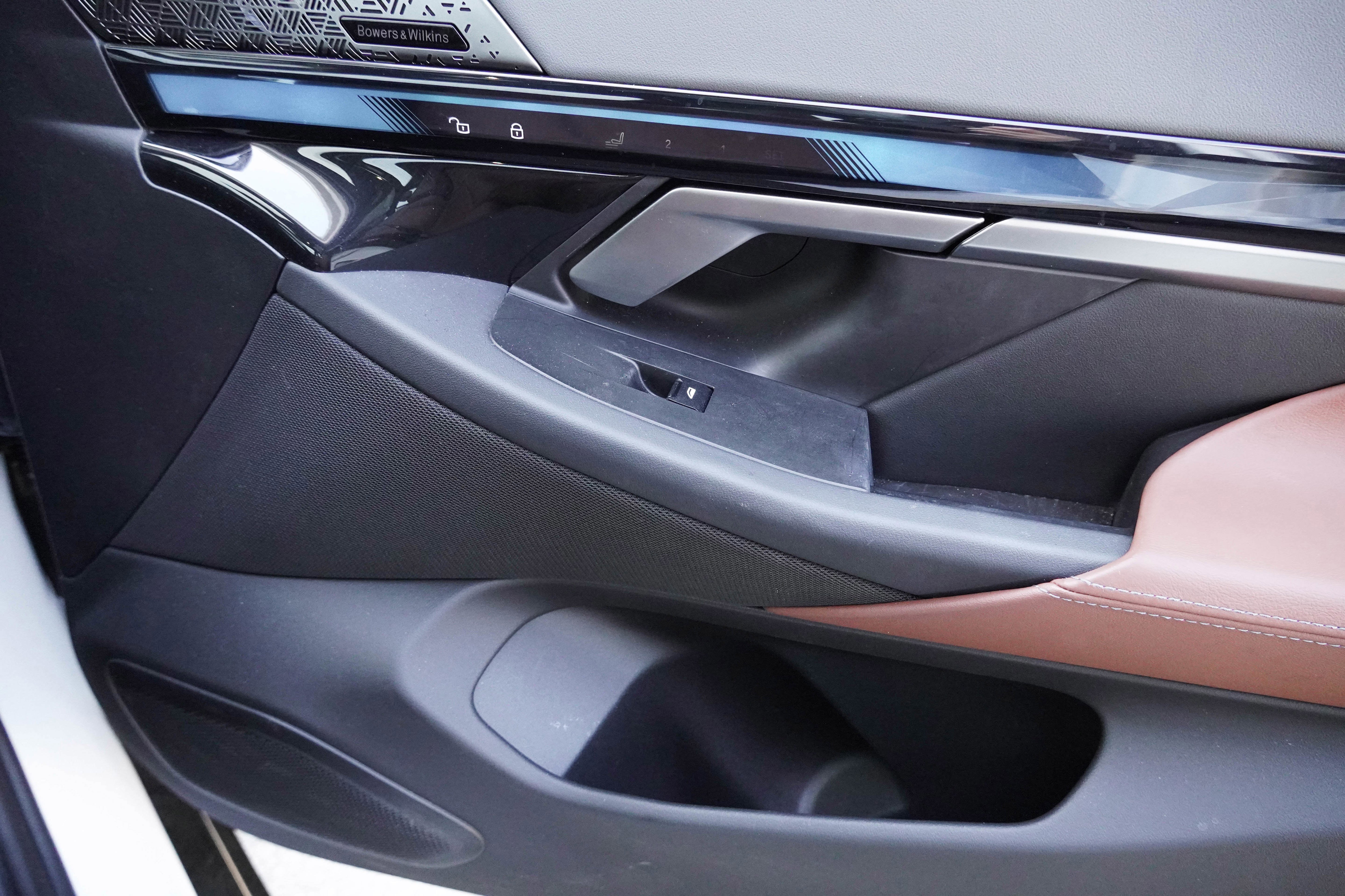 Certified 2024 BMW i5 M60 w/ Executive Package image 30