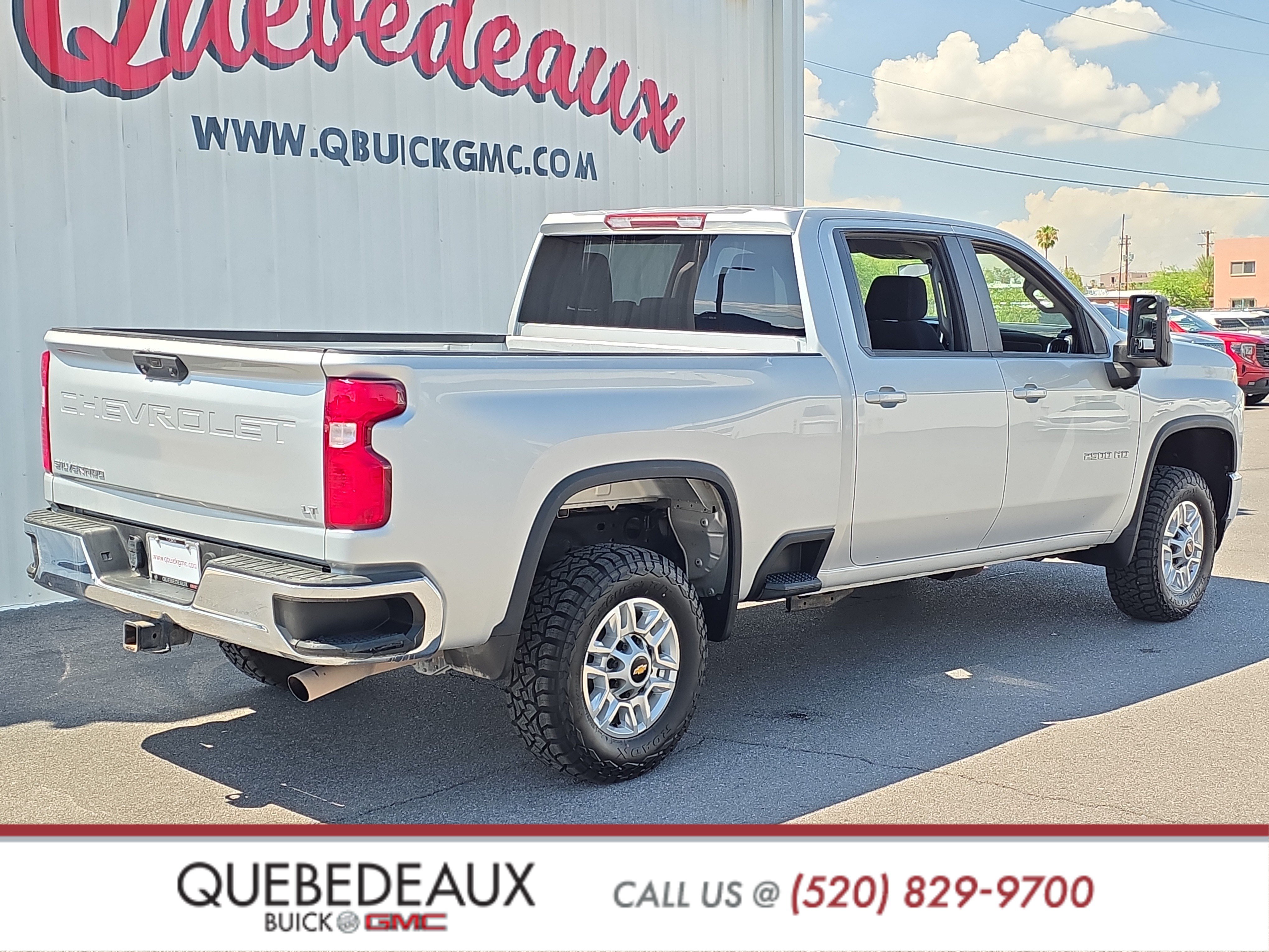 Used 2020 Chevrolet Silverado 2500 LT w/ Advanced Trailering Package AWD/4WD image 7