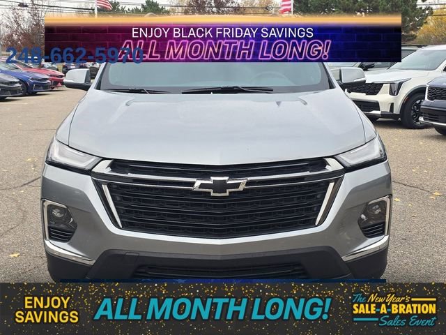 Used 2023 Chevrolet Traverse LT image 9