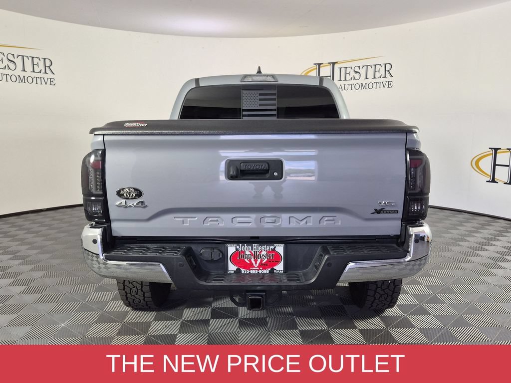 Used 2020 Toyota Tacoma SR5 AWD/4WD image 5