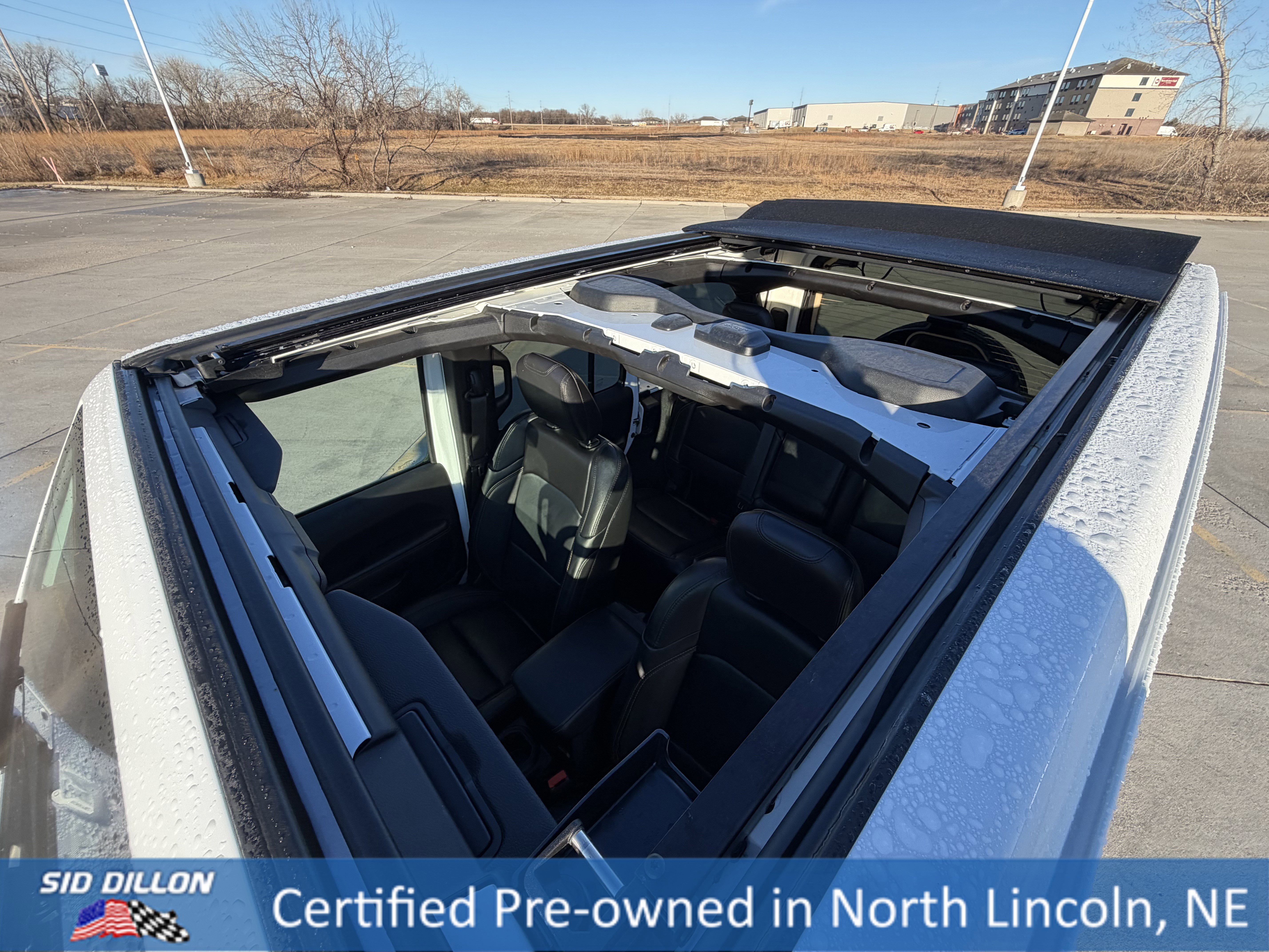 Used 2024 Jeep Wrangler Sahara w/ Technology Group image 24