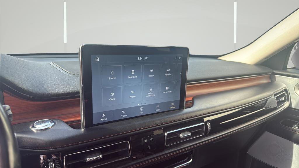 Used 2020 Lincoln Aviator Reserve w/ Equipment Group 201A image 23