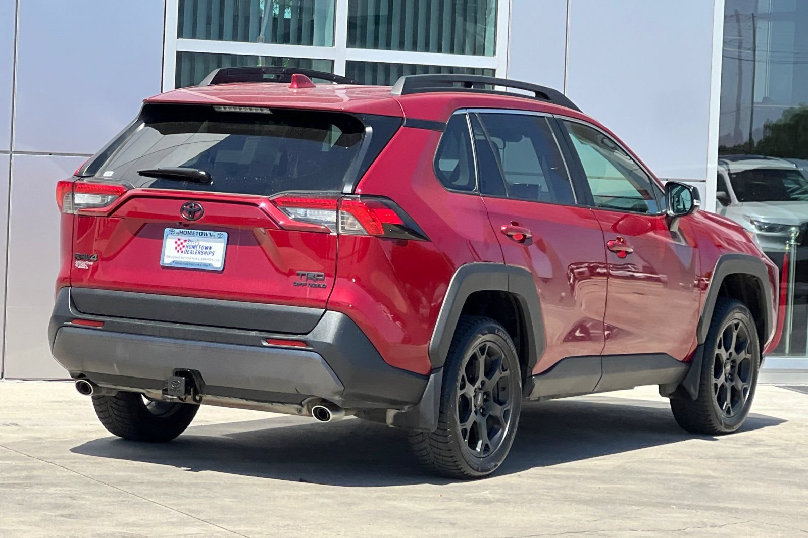 Certified 2020 Toyota RAV4 TRD Off-Road w/ TRD Off-Road Weather Package AWD/4WD image 4