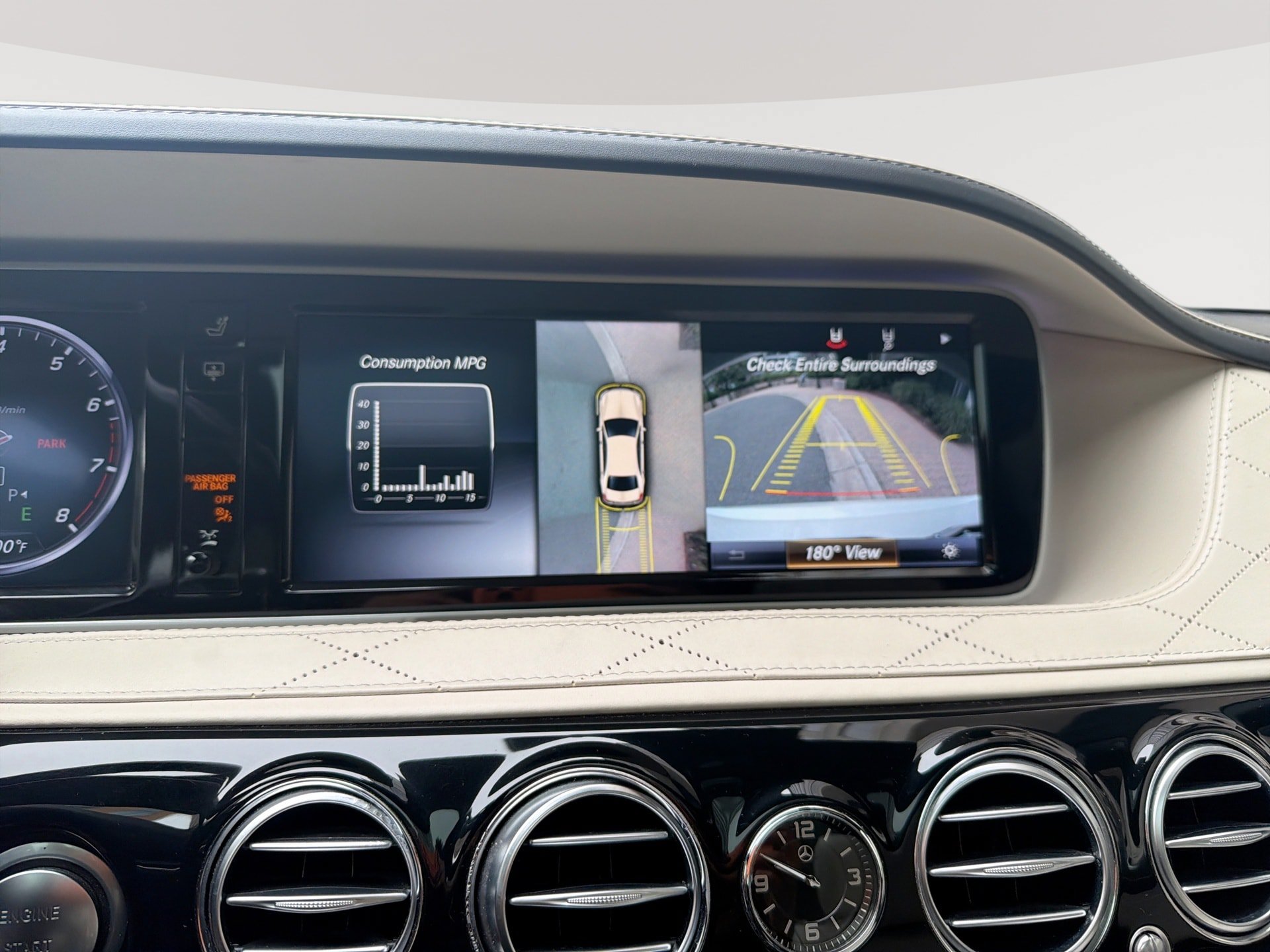 Used 2017 Mercedes-Benz S 550 Sedan image 25