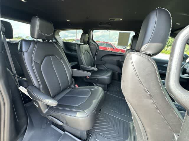 Used 2026 Chrysler Pacifica Select w/ S Appearance Package AWD/4WD image 22