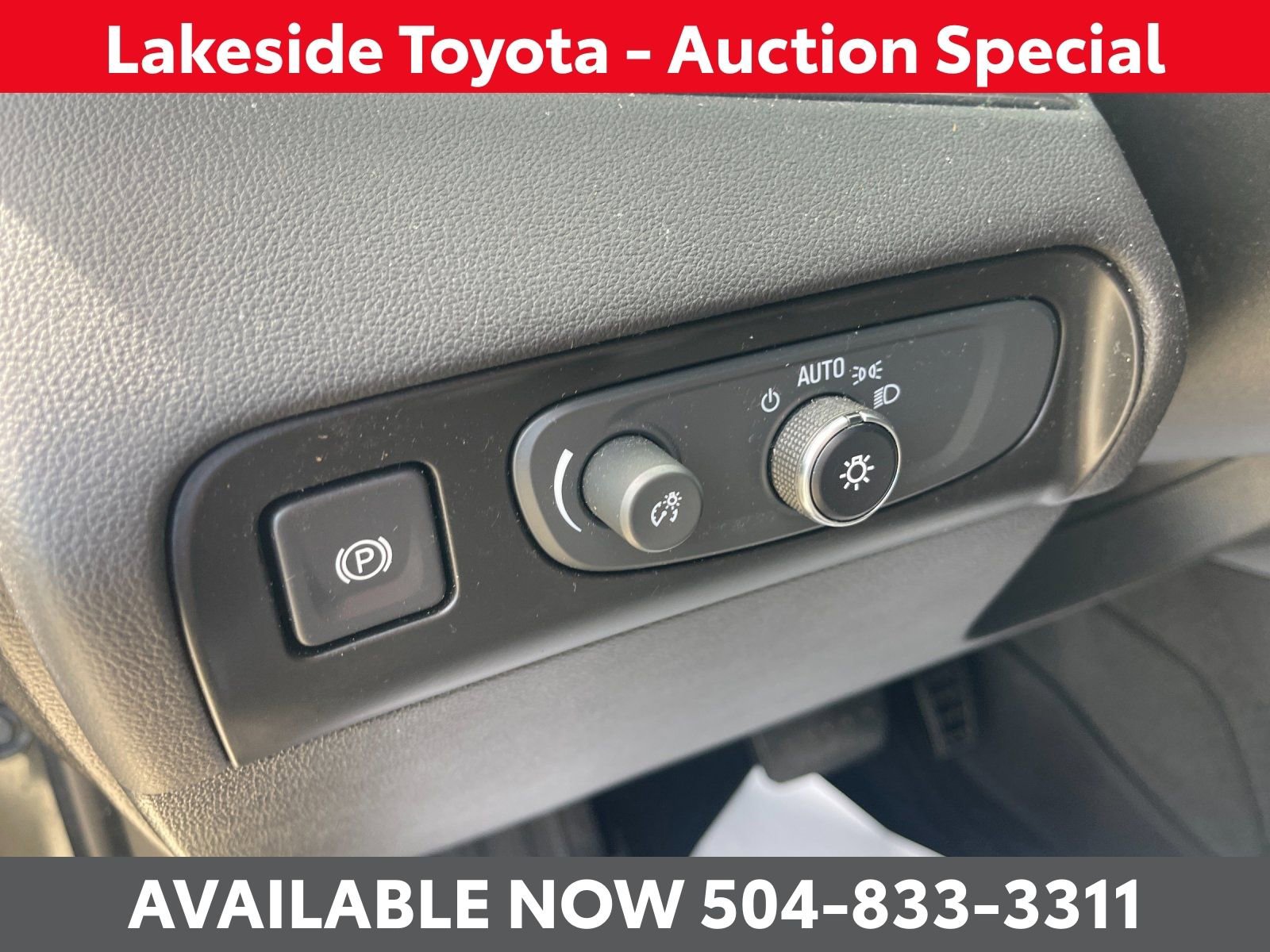 Used 2019 Buick Enclave Essence image 28