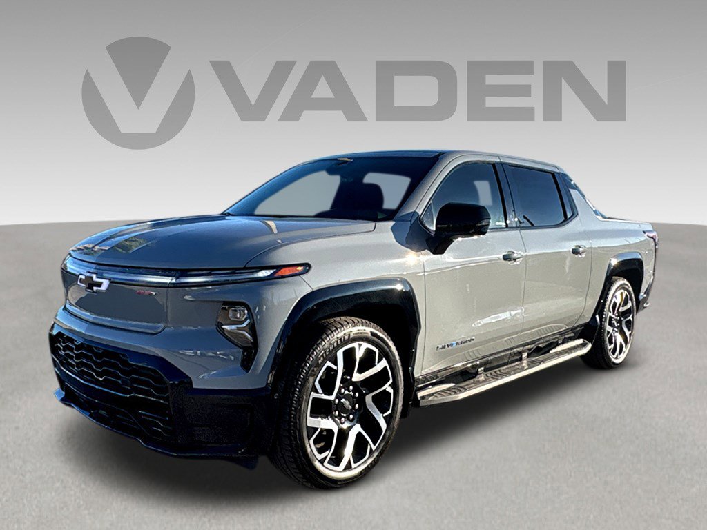 Used 2025 Chevrolet Silverado EV RST image 3