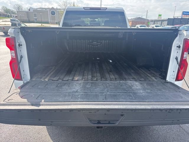 Used 2020 Chevrolet Silverado 2500 Custom w/ Custom Value Package image 14