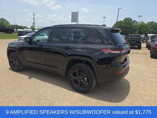 Certified 2025 Jeep Grand Cherokee Limited w/ Luxury Tech Group II image 7