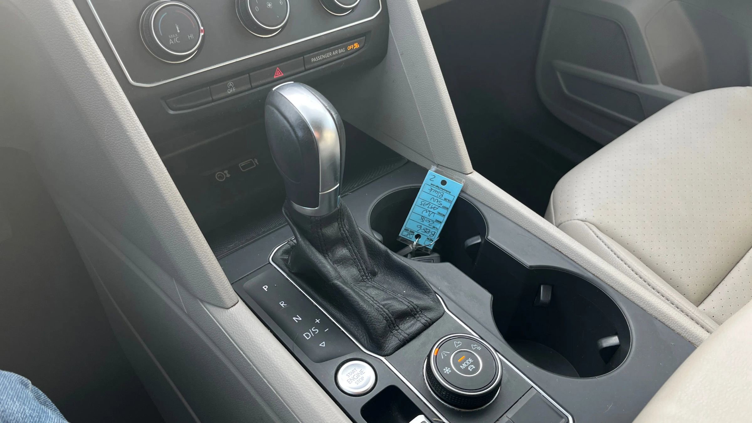 Used 2018 Volkswagen Atlas SE image 29