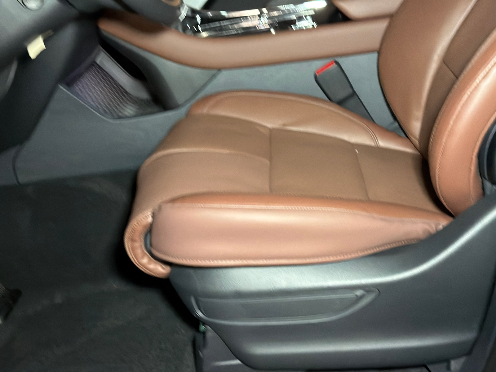 New 2027 Lincoln Aviator Reserve AWD/4WD image 16