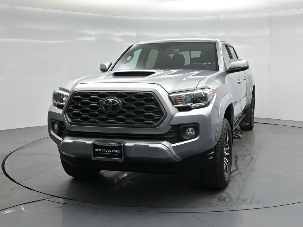 Used 2021 Toyota Tacoma TRD Sport w/ Technology Package AWD/4WD image 53