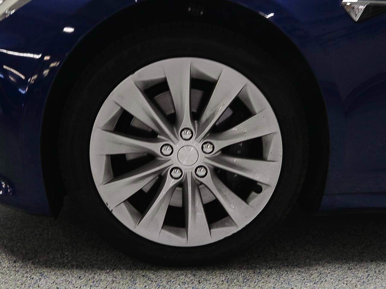 Used 2017 Tesla Model S 75D AWD/4WD image 6
