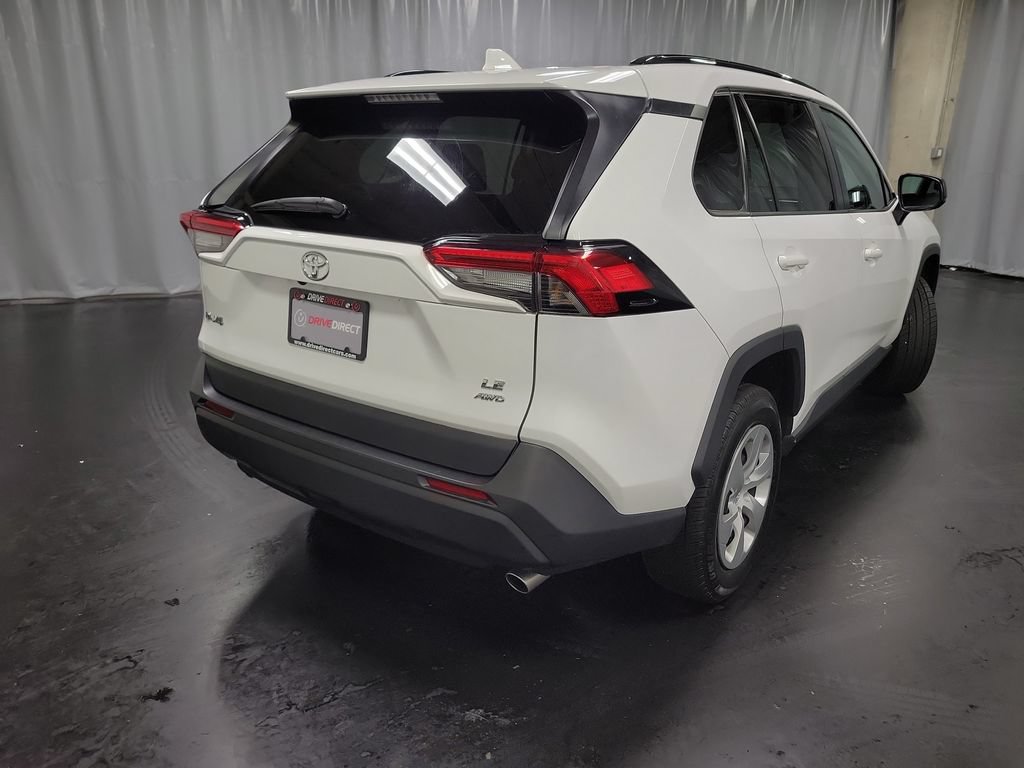 Used 2021 Toyota RAV4 LE AWD/4WD image 8