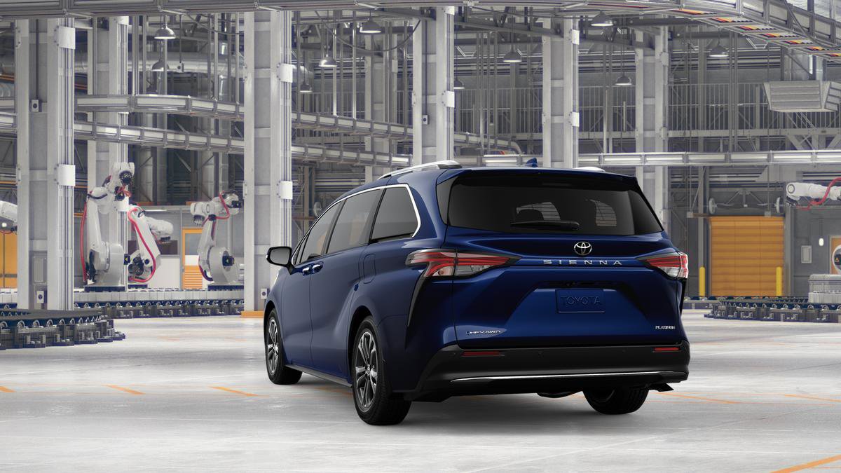 New 2026 Toyota Sienna Platinum image 7