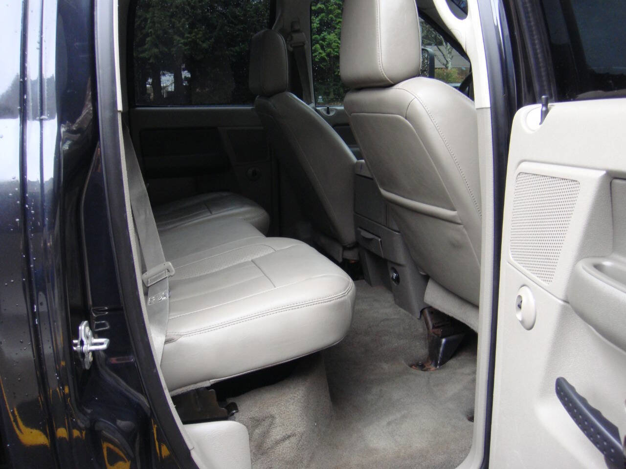 Used 2007 Dodge Ram 3500 Truck Laramie AWD/4WD image 17
