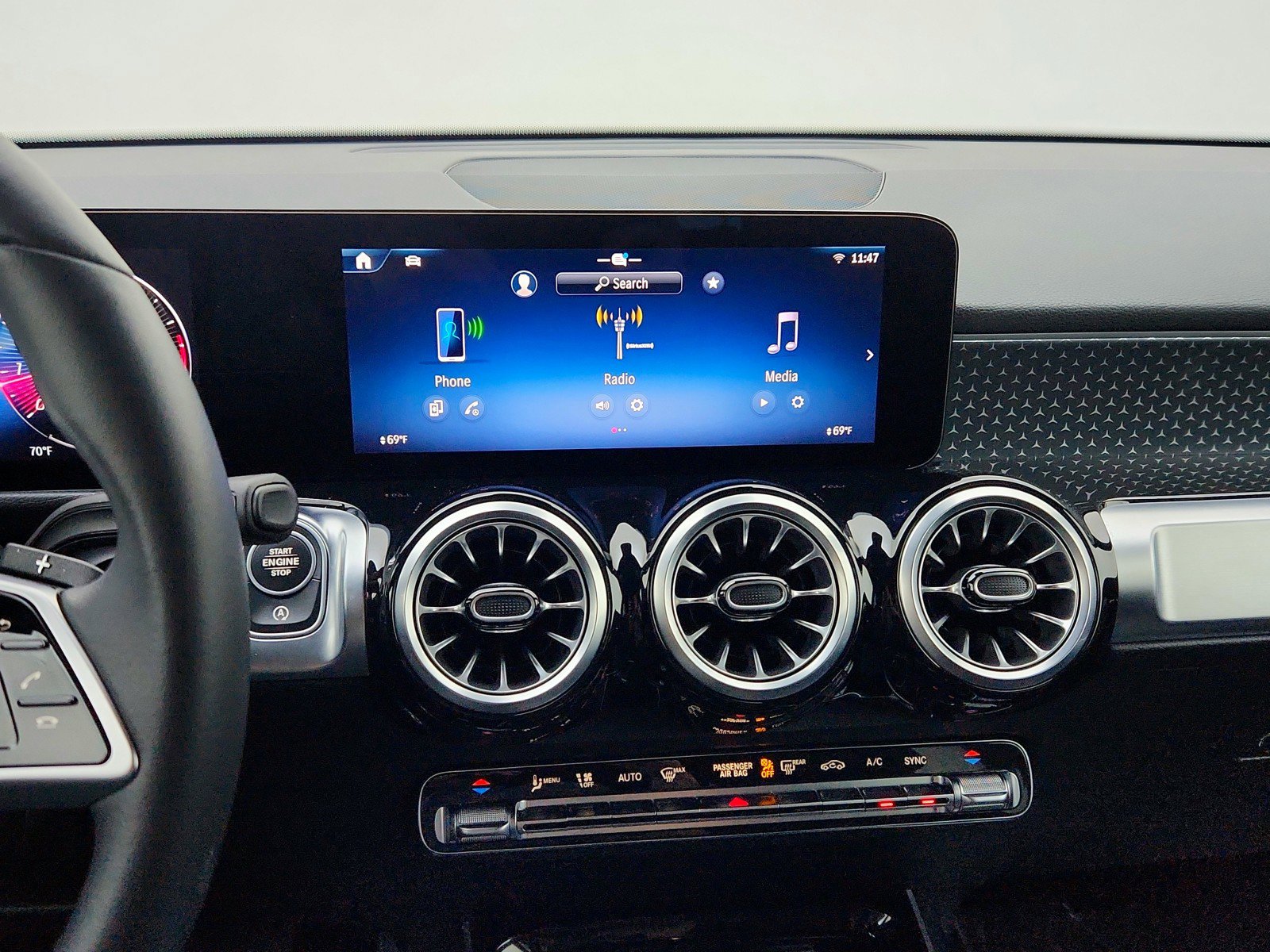 Certified 2026 Mercedes-Benz GLB 250 image 23