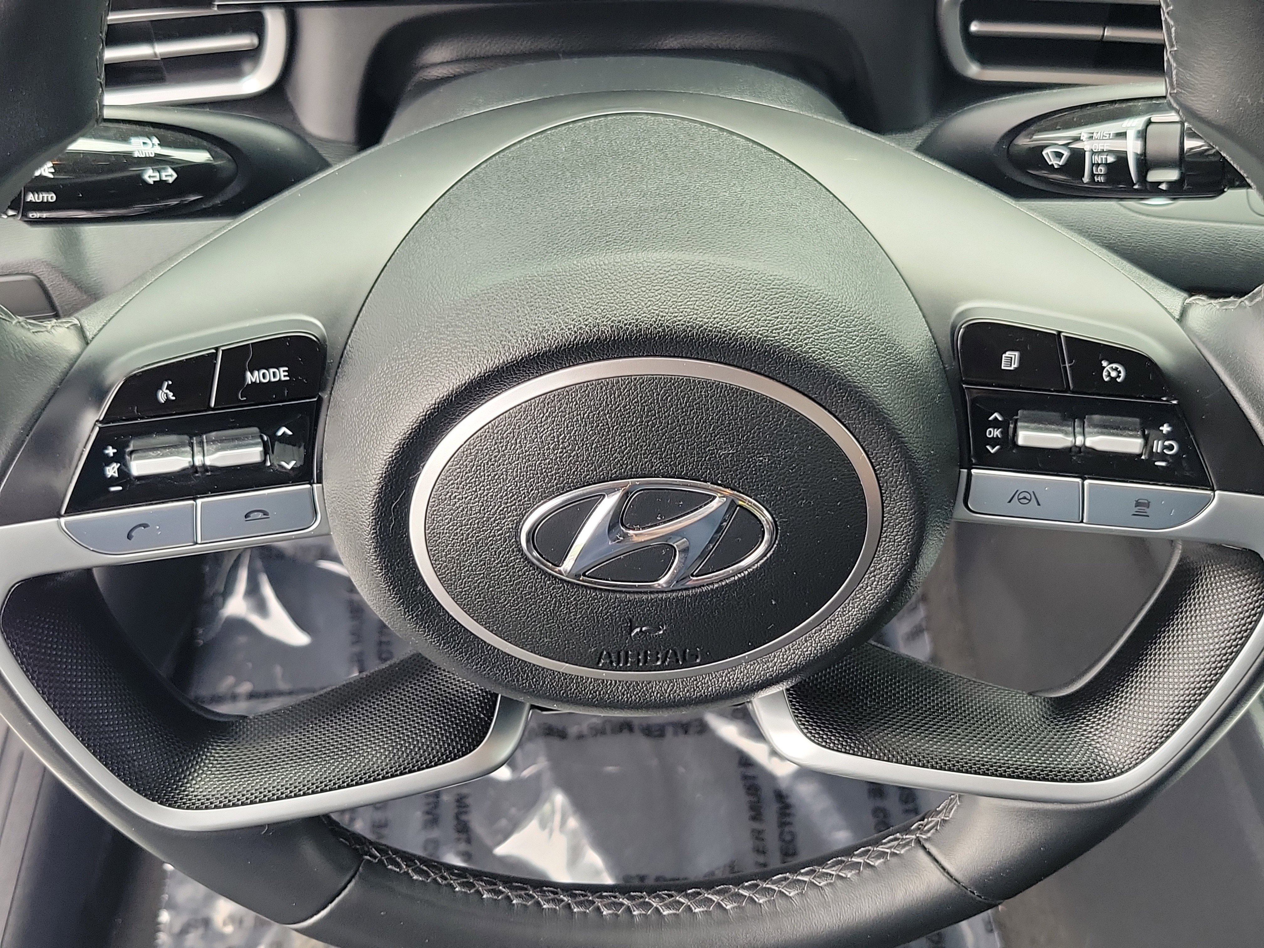 Used 2023 Hyundai Elantra SEL w/ Convenience Package FWD image 19