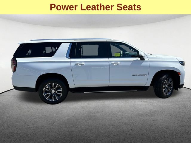 Used 2022 Chevrolet Suburban LT w/ LT Signature Plus Package AWD/4WD image 12