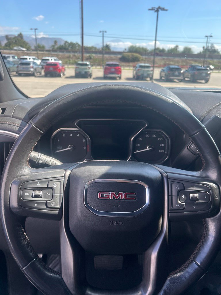 Used 2021 GMC Sierra 1500 AT4 w/ AT4 Value Package AWD/4WD image 5