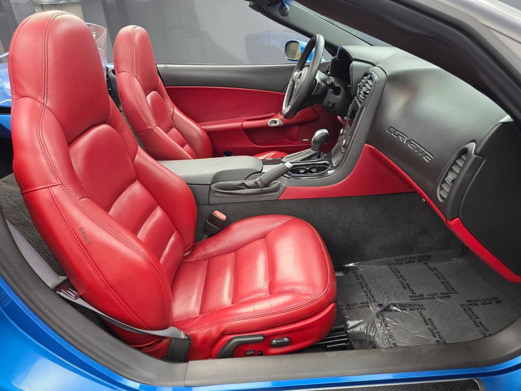 Used 2010 Chevrolet Corvette Grand Sport w/ Preferred Equipment Group RWD image 25