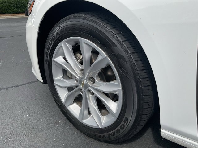 Used 2025 Chevrolet Malibu LT FWD image 12