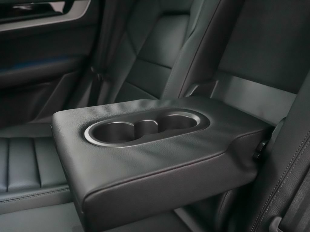 New 2026 Porsche Cayenne AWD/4WD image 19