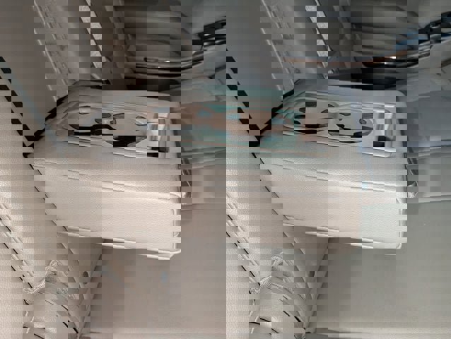 Used 2015 GMC Yukon XL SLT image 27