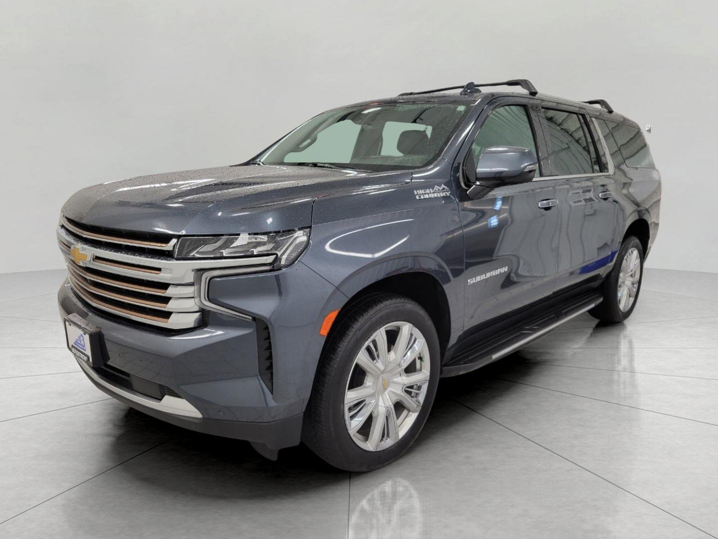 Used 2021 Chevrolet Suburban High Country AWD/4WD image 13