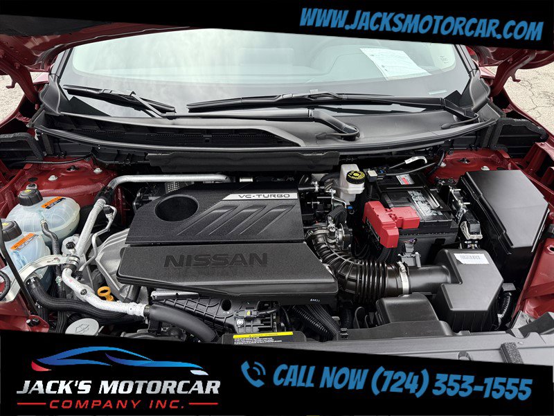 Used 2025 Nissan Rogue SV w/ SV Premium Package image 18