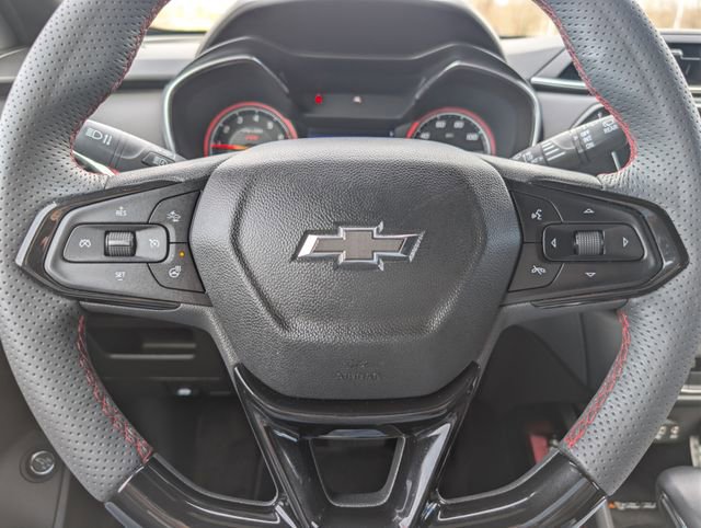 Used 2023 Chevrolet TrailBlazer RS w/ Sun and Liftgate Package image 21